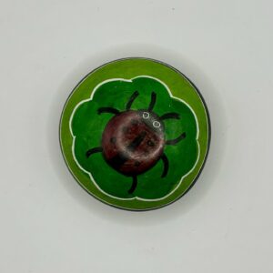 Ronde speksteen met lieveheersbeestje