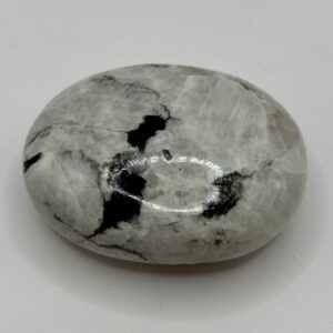 Regenboog maansteen handsteen (A14)